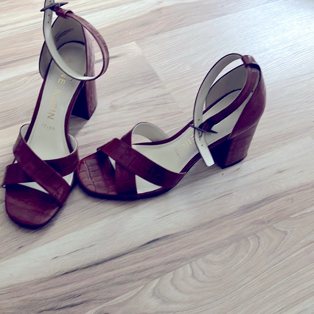 Anne Klein Iflex Sandals